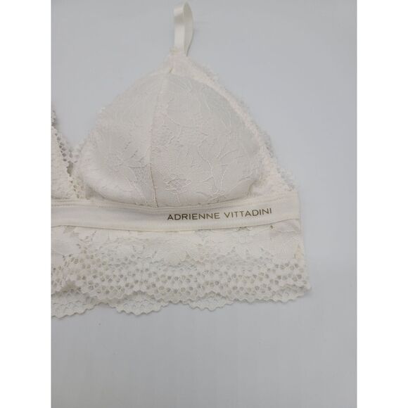 Adrienne Vittadini Pullover Bra Large Womens White Lace Overlay Padded Wireless - Picture 2 of 5